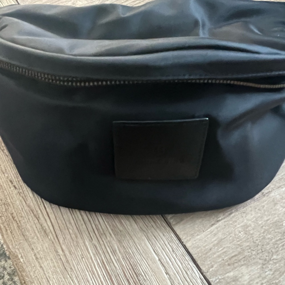 Anine Bing black bumbag